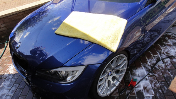 Нанесение пены пенной насадкой для Karcher на BMW E91